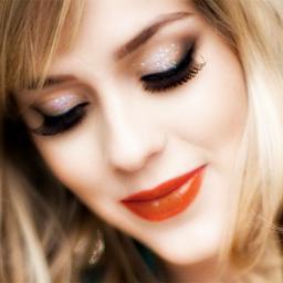 Teu sorriso é exatamente tudo o que preciso para seguir em frente. I'll love you from january to january ! #FamíliaRBR *-*