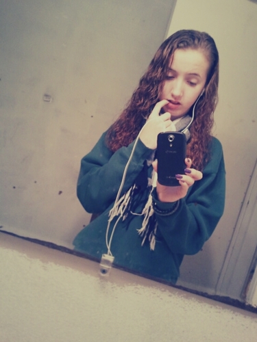 Shawnee Nicole :) | I'm just a fuck up, with a great heart | 17 | follow my IG @____relentless (that is four underscores)
