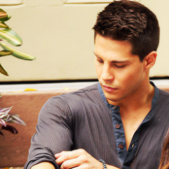 NYADA legend, soon-to-be Broadway star, hunk. But you can just call me Brody. 

{RP, any ship}