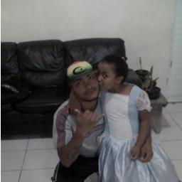 LuizSantana19's profile picture. Pai de Família , casado a 7 anos com a mesma mulher ... E um Corinthiano Nato !!! #VaiCorinthians .