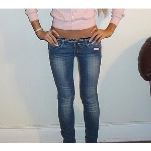5'10  CW; Whale   GW; Feather 
avi is not me