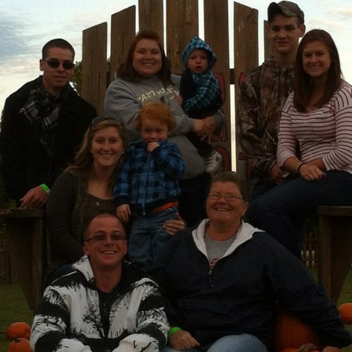 2laugh2's profile picture. 