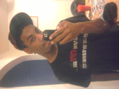 Its_Von_Bro's profile picture. d(^.^)b™