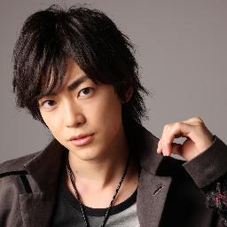 Daito Shunsuke desu.. A Japanese actor & model. I love cooking, listening to music & collecting tennis shoes. I look up to Narimiya Hiroki as a role model. :D