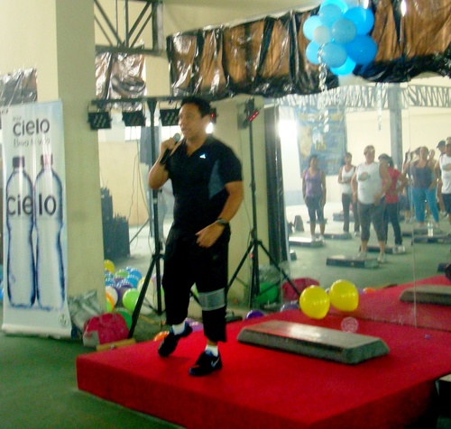 Preparador Físico, Entrenamiento Personal Consciente, Azul de corazón y siempre procurando que la música y el buen humor nunca me falten