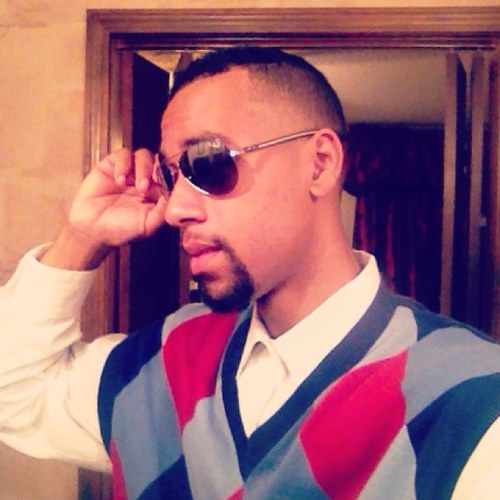 WARNING FAN PAGE Follow @Korey_Watson for serious tweets!!!!!
