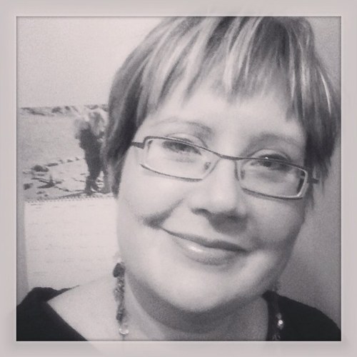 a teacher who loves travelling and spending time  with family and friends!