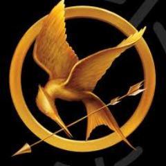 Cuenta para retransmitir los Juegos del Hambre honoríficos que se celebrarán para conmemorar el aniversario de los SP de Panem en twitter. ¡LET THE GAMES BEGIN!