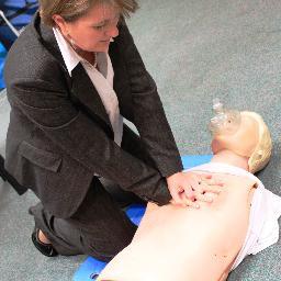 We provide First Aid, Manual Handling, Food Hygiene & Defibrillator Training to Businesses & Industries all over Ireland.