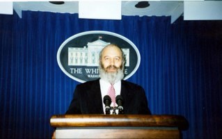 Managing Partner at Vaizra Investments, Founder at JGV, Family man and father of 8, student of Chabad and Kabbalah, loves flying, learning, meditating,