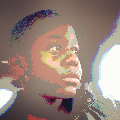 YMCMB WANNABE, im 13 , black, teenager OBVIOUSLY :D love LIFE if you follow me im pretty sure I will follow back