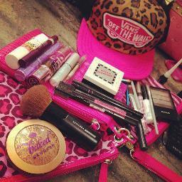 I PUT MONROE ON EVERYTHING! ❤
fly, your dreams aren't as far away as you think. ✈ ❤