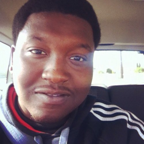 If Everybody Real , Who Doing All The Rattin ? I Love My Ole Lady She Dumb! Im Getting Money Nigga $$$