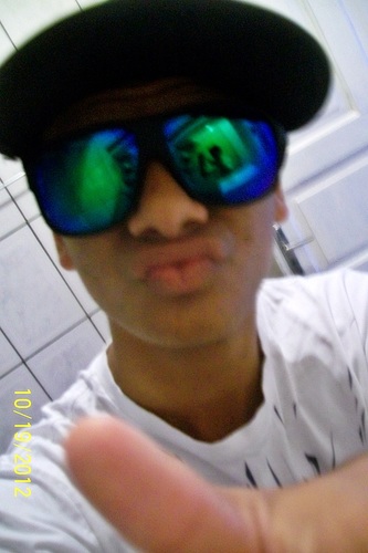 Um garotooo difereentee de todoos que vc jáa conheeceeeu ~ ' 
#Romantico#carinhooso#Corinthiano#Garotoo&Homeeeem .