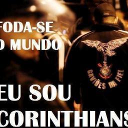 tenho 16 anos e sou corinthiano sofredor Não sei quando me tornei corinthiano, não sei se nasci corinthiano, so sei que o corinthians nasceu em mim
