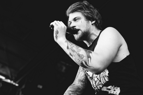 Screw team Edward/Jacob this is Team Dsnop 
#AAfamily