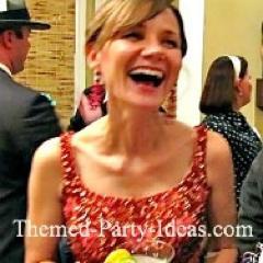 Love to Party?! Surround your event with a theme! http://t.co/PaNmg26lt8 shows you how with decorations, activities and party games for adult and kids parties.