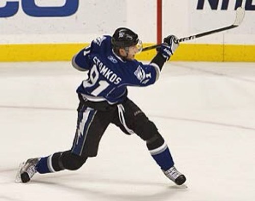 Sniping tenders, dangling benders. I play hockey, it's a life style. You seem lost..follow me for below average tweets