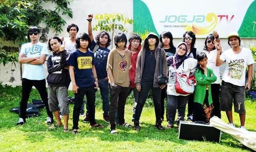 johnnrockroll's profile picture. 