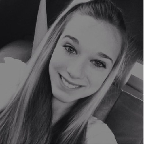 Hi!! Im EmmaGrace! l love singing and am a proud Cristian! I love the Show Psych!!! I love the band Skillet!