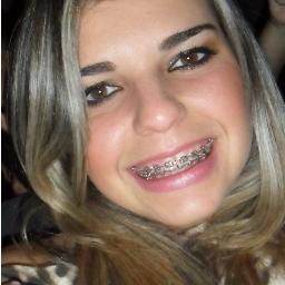 I'm beautiful in my way
'Cause God makes no mistakes
I'm on the right track..