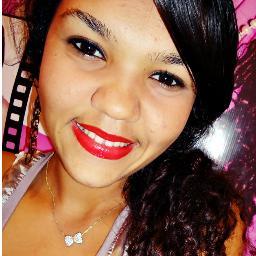 Não tenho tempo pra mais nada , até porque ser feliz me consome muito ;*