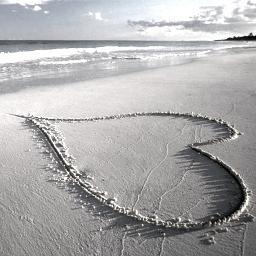 little_jennay's profile picture. Petite girl with a big voice | Sun worshiper, hula hooper & festival goer |