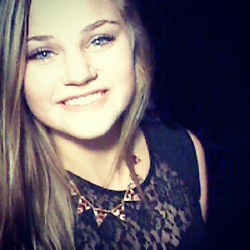 chloe17045521's profile picture. new to this shit, so yaa