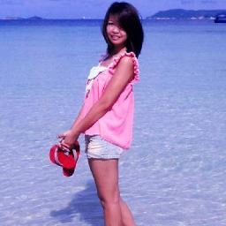simple girl .. love to make new Friends
