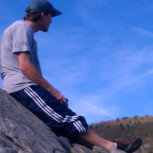 eebiii's profile picture. 