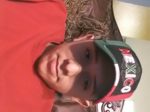 PaperChaserBoii's profile picture. ·long titty no nipple having ass·