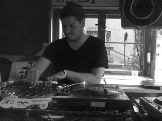 jonnmelchiat's profile picture. 