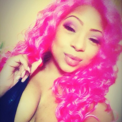 Model/Actress/Art&Marketing.Major/Graphic Designer/Im spunky,outgoing,driven,loyal,&fun.
IN THE PURSUIT OF HAPPINESS
For bookings Email: BookShani@gmail.com