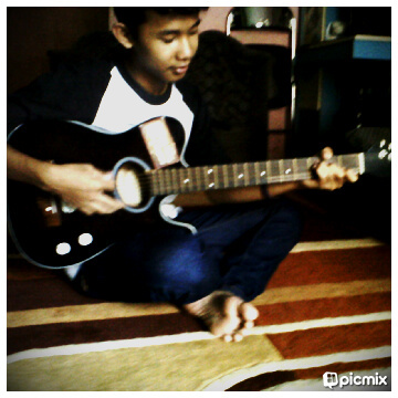 DoniHaristyadi's profile picture. Editor! Photograpy! Student! Islam! Dewasa! Profesional! Guitar! Vokal!  YM: Doneh@ymail.com FB: Araypanerz