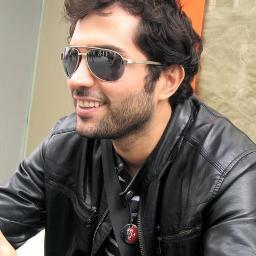 ‏‏أنا لا سلفي ولا إخواني ولا ليبرالي ولا علماني أنا مسلم من غير إضافات مش عايز أدخل جماعات..