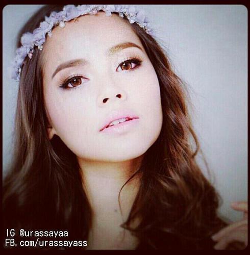 urassaya_fclub's profile picture. hi:)