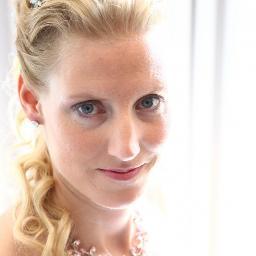 I'm a passionate and ambitious person running my own business Jabbalab. My specality skills include Social Media, Project management and languages.