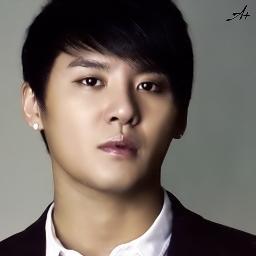 김준수 .. jyj from 東方神起 ... I'm a bot not real ^^