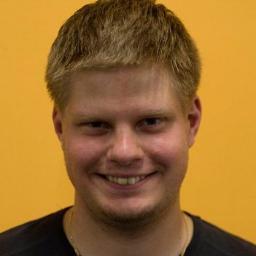 Porilainen urheilu #Ässät, #Narukerä. #Valioliigaa seuraava #ManU fani. Entinen junnu jääpalloilija, nykyään junnuvalmentaja ja jalkapallossa 5-divari jyrä #FCA
