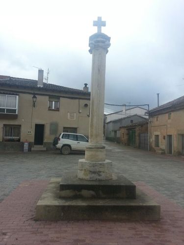peña los indecisos del mejor pueblo del mundo VALDERREBOLLO. Especialistas en jugar al duro y mamarnos bien