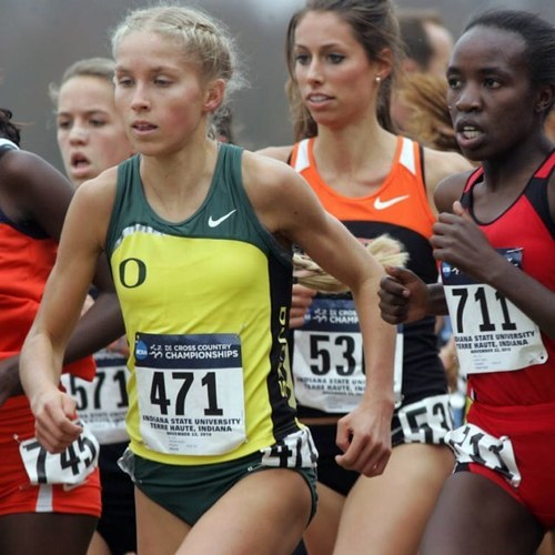 trackgirlissues's profile picture. #teamdistance. senior. 1600, 3200, 800 ✌