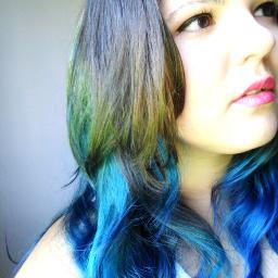 danih_malvas's profile picture. Cabelo, Roupa, Unhas e Maquiagem... O que estiver na moda! ;)