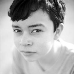 I'm a dedicated Noah fan, bringing you the freshest updates on Noah Ringer // I'm now on @y4tori
