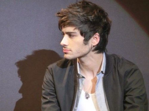 Roya_Malik's profile picture. I WILL ALWAYS BE A DIRECTIONER NO MATTER WHAT. Follow me on my actual account @Roya_Malik_     this is just a backup account :)