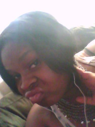 True smoker ,intelligent ,brains, and beauty.  Love my Tillie Boi to the fullest ! follow me i follow back also on iG shortcutbabie