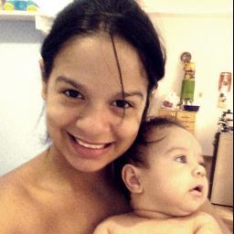 Canceriana, 17 anos, mãe do príncipe Enzo Gabriel, moro com o pai do meu filho, corinthiana, cursando o terceiro ano do ensino médio !