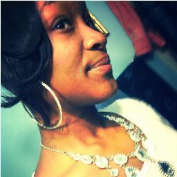 Yuu See Dhaa Name ; Iff Yuu DNT Kno Me Or WANNA KNO ME Dnt FOLLOW ME :)