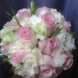 AFLORISTAS's profile picture. Tu #Floristeria💐en Madrid es Ainara Floristas. Tenemos todo en flor cortada🌷, plantas de interior🌻, ramos de flores🌹y centros, 🌵coronas y palmas📞914014528