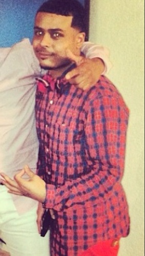 jus a yung nupe out here tryna make it in dis world gotta make my mama proud