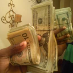 I am always the truth.I keep it rea,l I always be fly.

 I love 2Chains, nicki minaj,Lil Wayne & Drake and I'm rich!